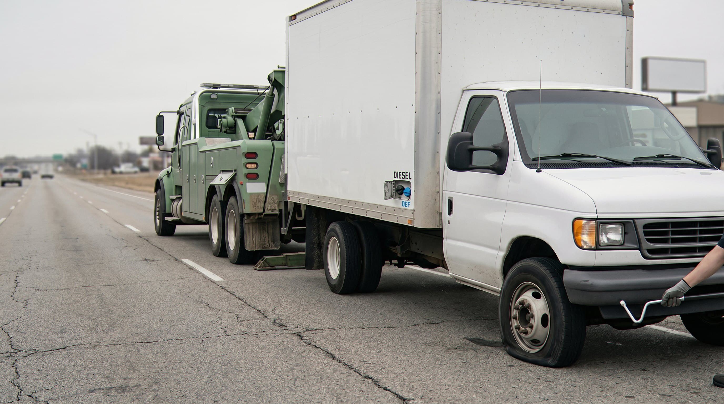 Heavy wrecker truck tractor
